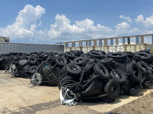 Pneumatic Fender Delivery